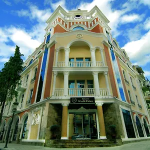 https://batumi-world-palace.batumihotels.net