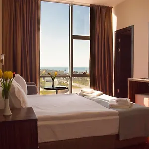 https://legend-business-hotel-batumi.batumihotels.net